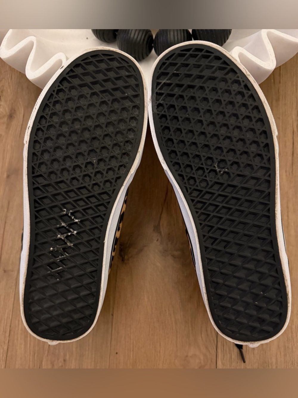 Vans Sk8-Hi Leopard Print Black White Women’s Size 9 High Top Sneakers - Picture 5 of 9